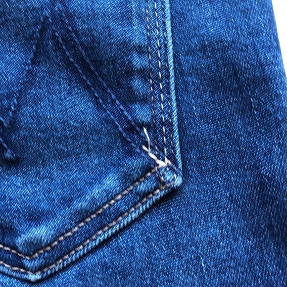 Mother High Waisted Looker Ankle Fray Wash Home Movies 27 - Picture 8 of 14